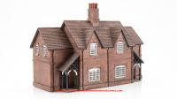 44-0098 Bachmann Scenecraft Estate Cottages